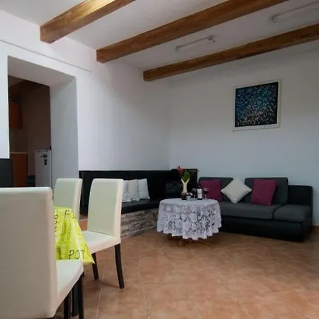 In With Sea View, Terrace, Air Conditioning, Wifi * Lovran