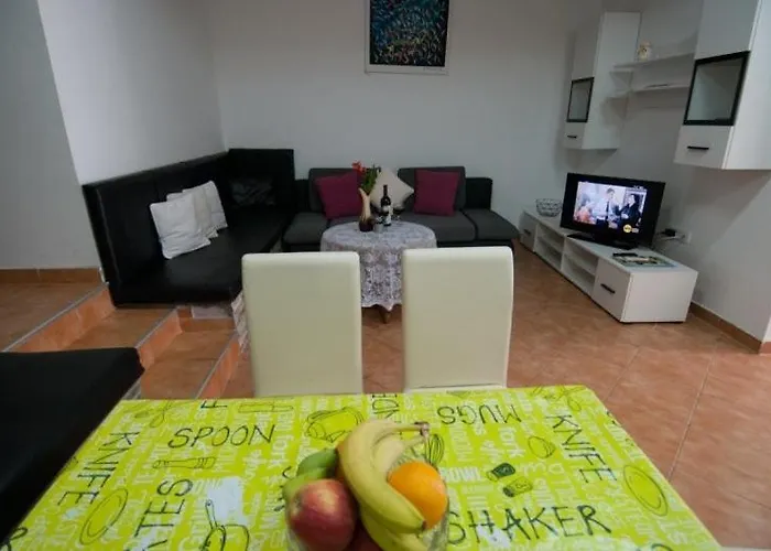 In With Sea View, Terrace, Air Conditioning, Wifi * Lovran