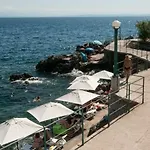 In With Sea View, Terrace, Air Conditioning, Wifi לובראן