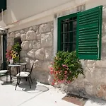 In With Sea View, Terrace, Air Conditioning, Wifi *